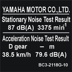 Tabliczka naklejka informacyjna Yamaha test głośności